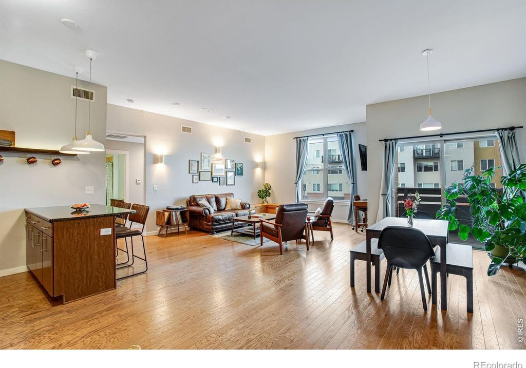 204 Maple Street #305