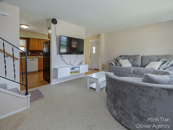 5th image of 5931 Belard St