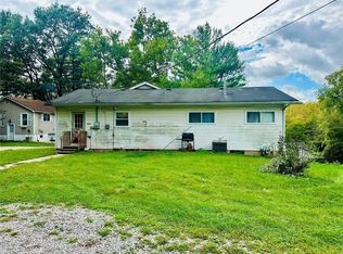 6513 Old Saint Louis Rd, Belleville, IL 62223