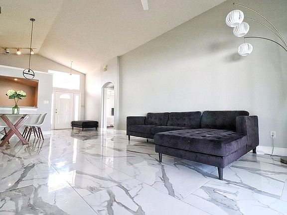 2nd image of 8050 Elmstone Cir