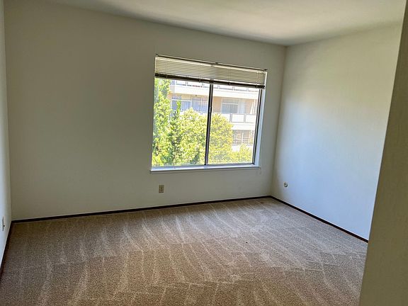 5th image of 121 41st St APT 301