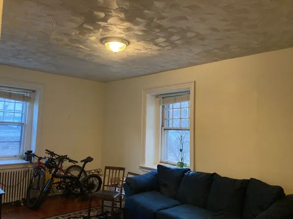 229 W Harvey St #3, Philadelphia, PA 19144