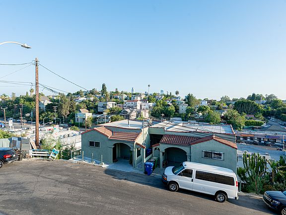 4th image of 1339 Laveta Ter
