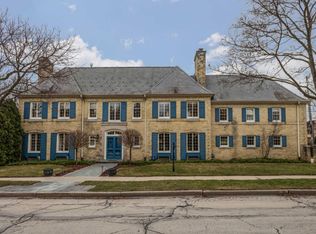 2929 E Edgewood Ave, Milwaukee, WI 53211