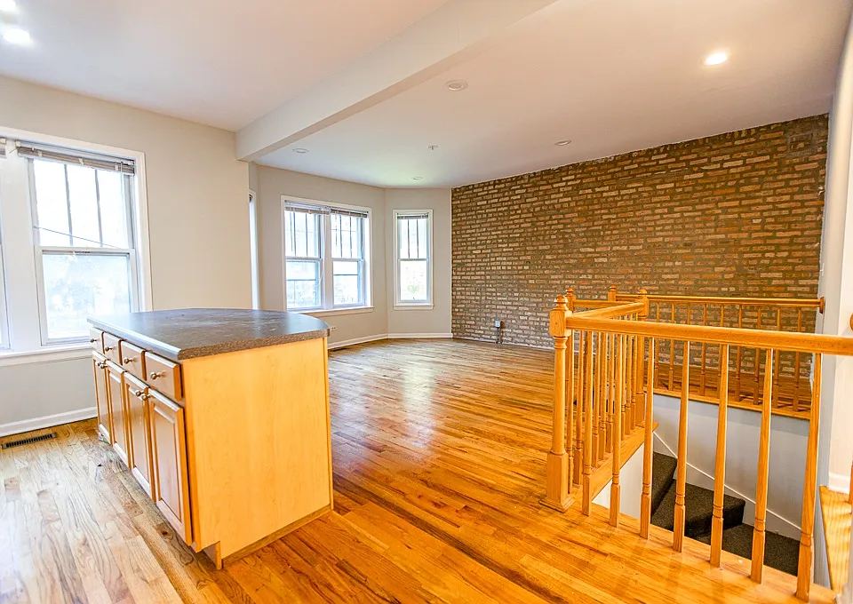 1364-66 N. Hoyne Ave./ 2105-11 W. Schiller St.