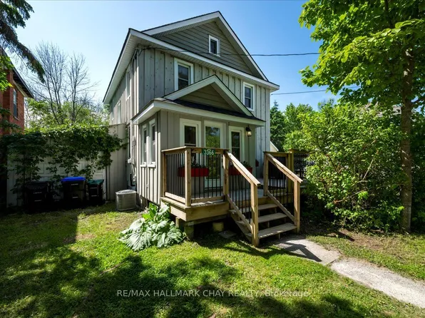 3366 Muskoka St, Severn, ON L0K 2B0