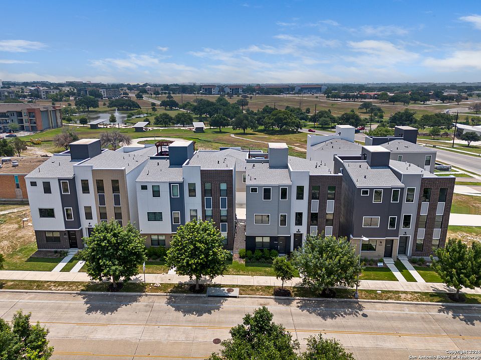 1st image of 7936 KENNEDY HL #6