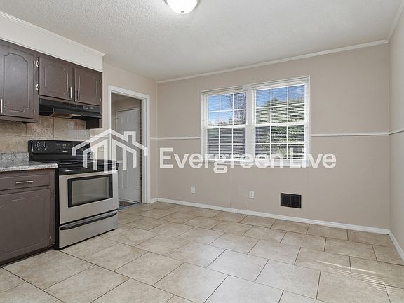 5th image of 9 Rolling Hills Ct