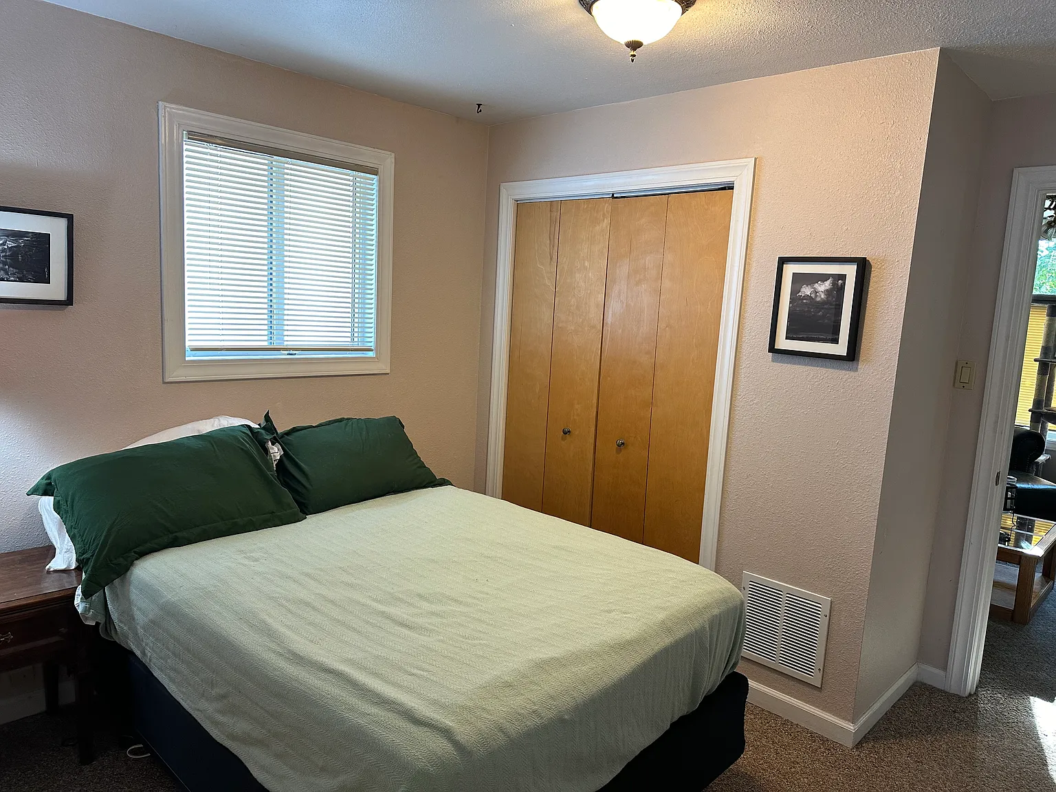 1 bed, 700 sqft, $1,350 — Photo 4