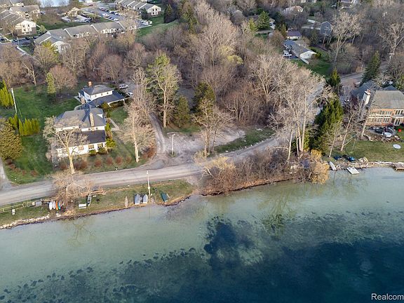 2nd image of 1 Klingensmith Rd