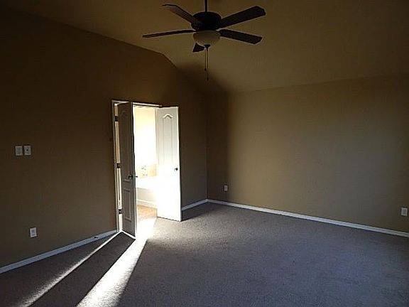 5th image of 517 Parsons Dr