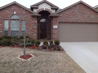 9209 Conestoga Dr, Fort Worth, TX 76131