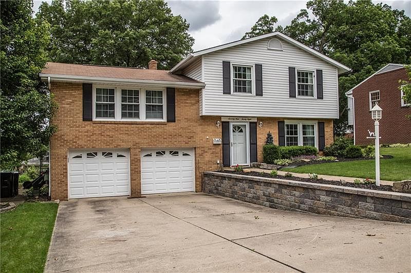 3 bedrooms 2.5 bath and 2 car garage