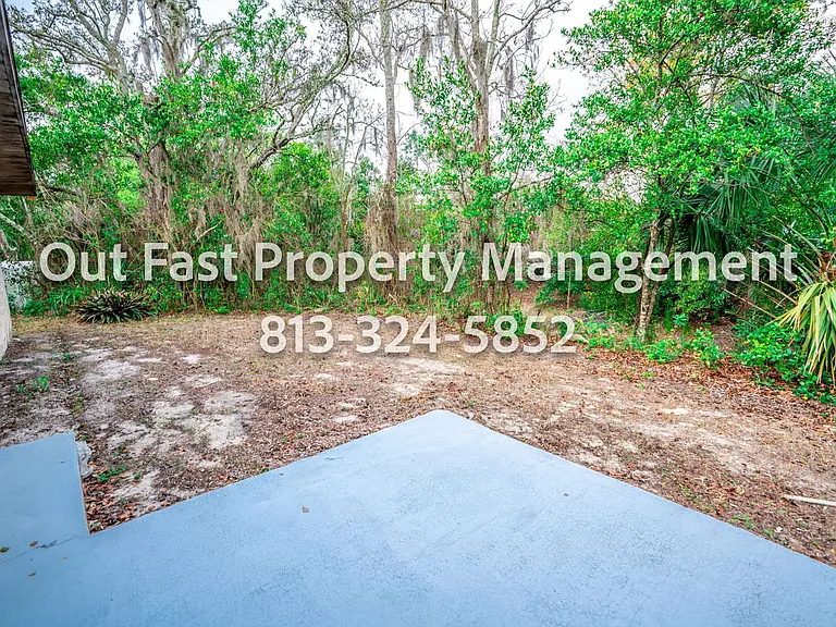 1273 Sylvia Ave — Photo 43