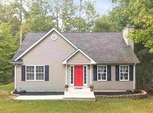 63 Woodlawn Dr, Palmyra, VA 22963