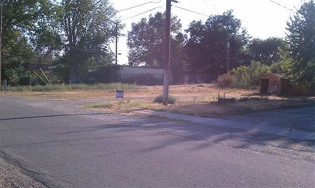 1st image of 6 S Beech St Lot 10