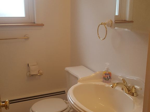 2nd image of 223 S Dryden Pl