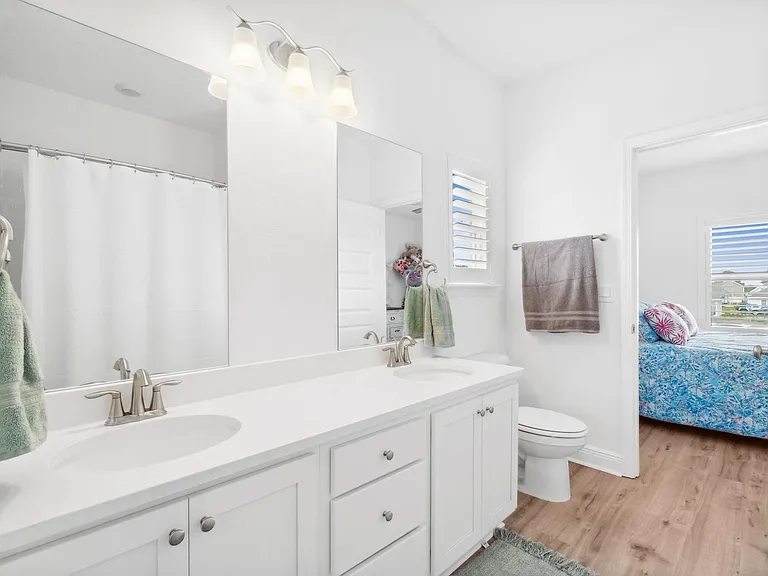 627 Las Roblas Grande Dr — Photo 23
