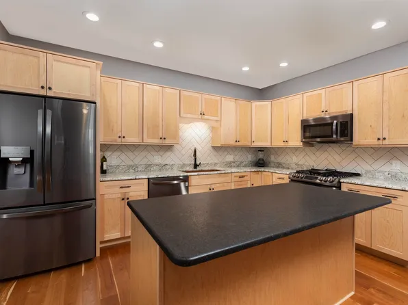 45 Dogwood Circle, Lebanon, NH 03784