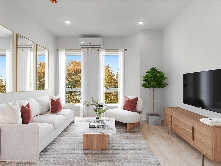 489 Palisade Ave #1 — Photo 1