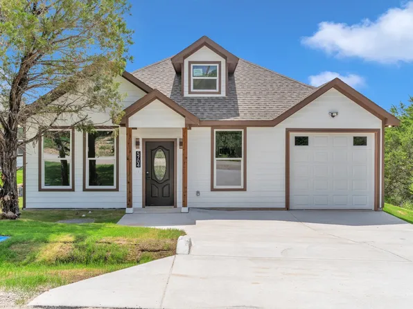5704 San Jacinto Dr, Granbury, TX 76048