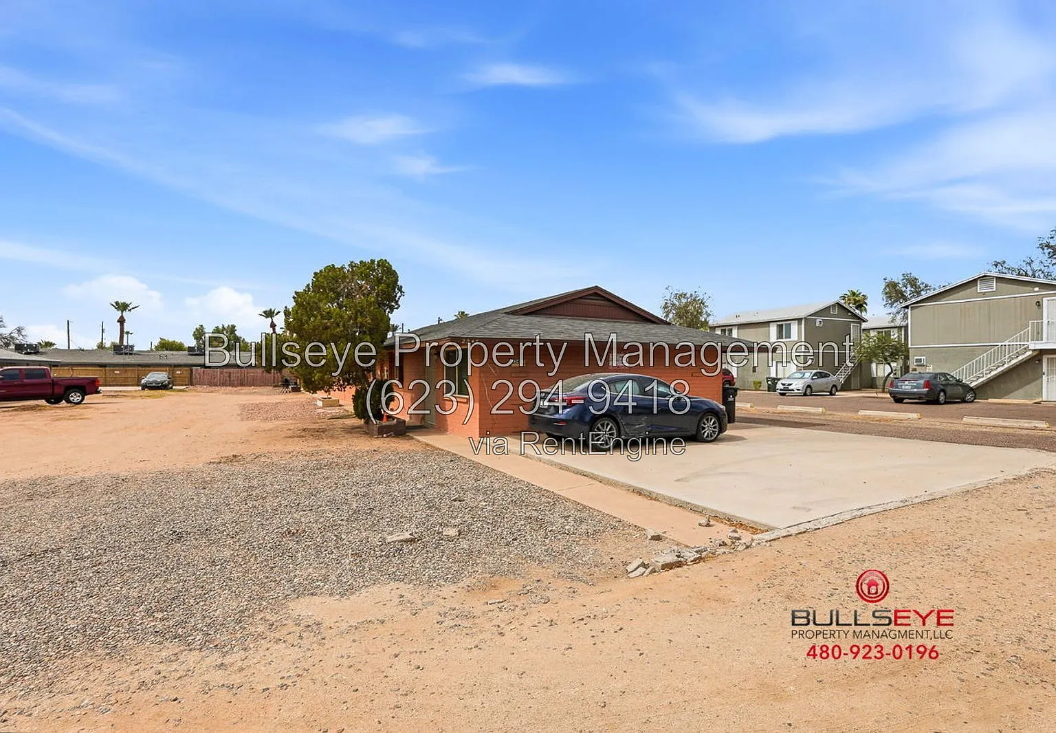 2 bed, 1.0 bath, 735 sqft, $950 — Photo 1
