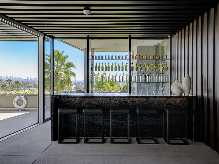 AKA West Hollywood Apartment Residences — Photo 23