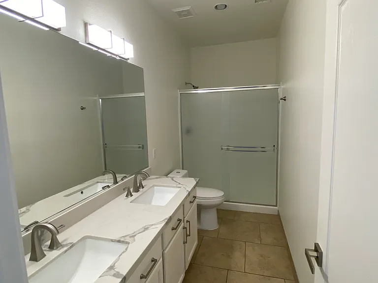 1818 W Glenhaven Dr — Photo 8