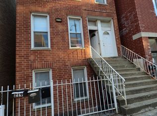 219 W 22nd Pl #1F, Chicago, IL 60616