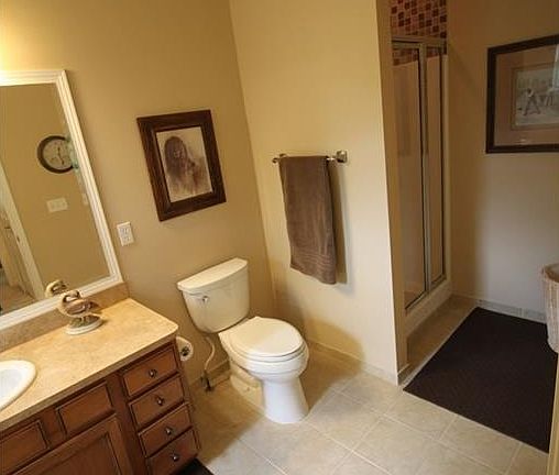 3rd image of 3090 Belle Terre