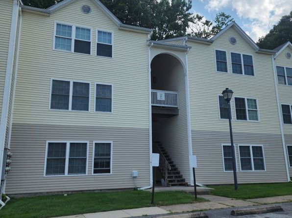 212 Highland Blvd APT C