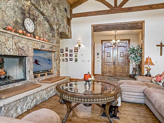 3rd image of 80 Deer Trail Ct