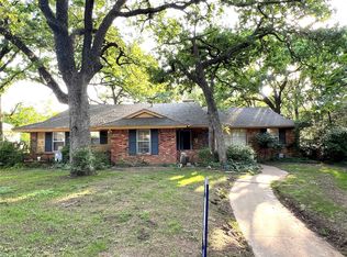 2020 Mill Creek Dr, Arlington, TX 76010