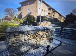 460A Liberty St UNIT 202, Little Ferry, NJ 07643