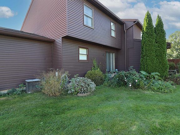 2nd image of 1823 Somersworth Dr