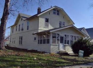 536 S Leebrick St, Burlington, IA 52601