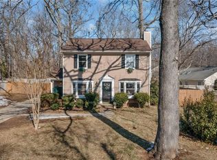 4202 Broadacres Dr, Greensboro, NC 27407