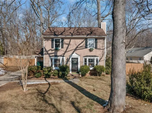 4202 Broadacres Dr, Greensboro, NC 27407