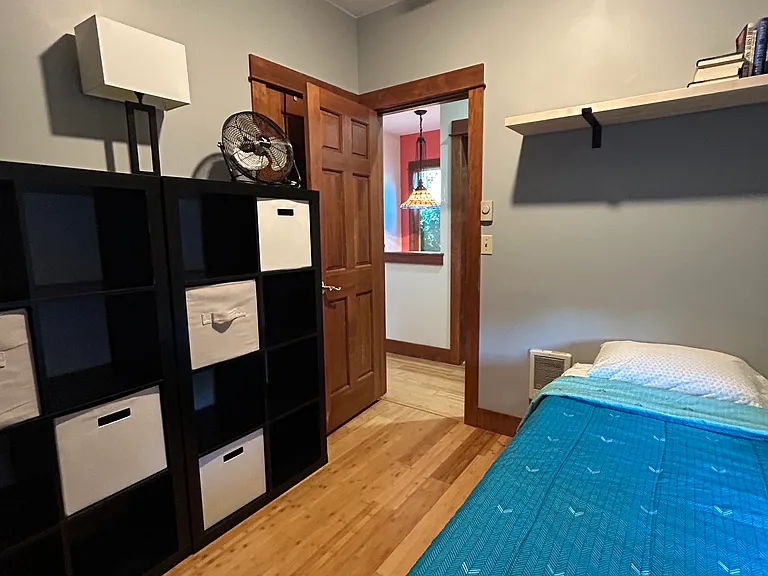 1562 NW Elgin Ave — Photo 15