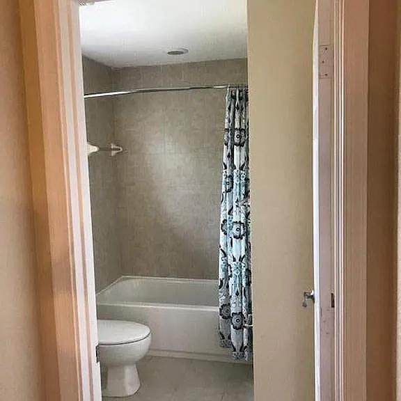 Upstairs bathroom