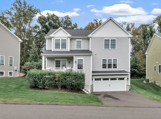49 White Tail Ln, Shelton, CT 06484