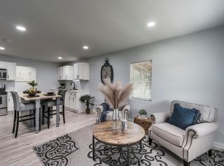 115 Emanuel St, Waxahachie, TX 75165