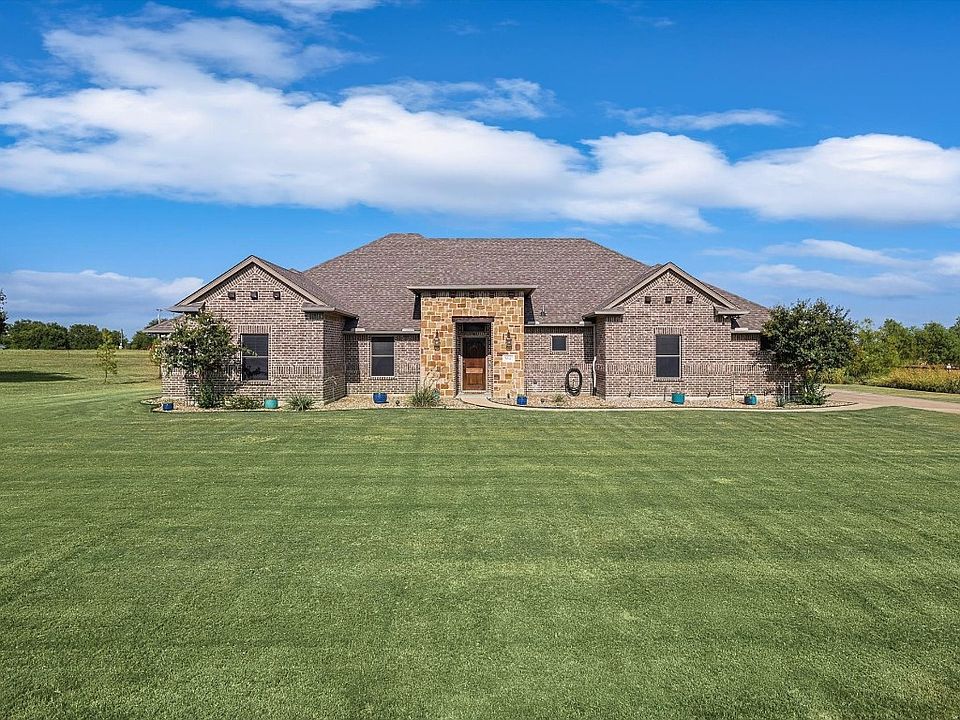 1st image of 5641 Littlefield Dr