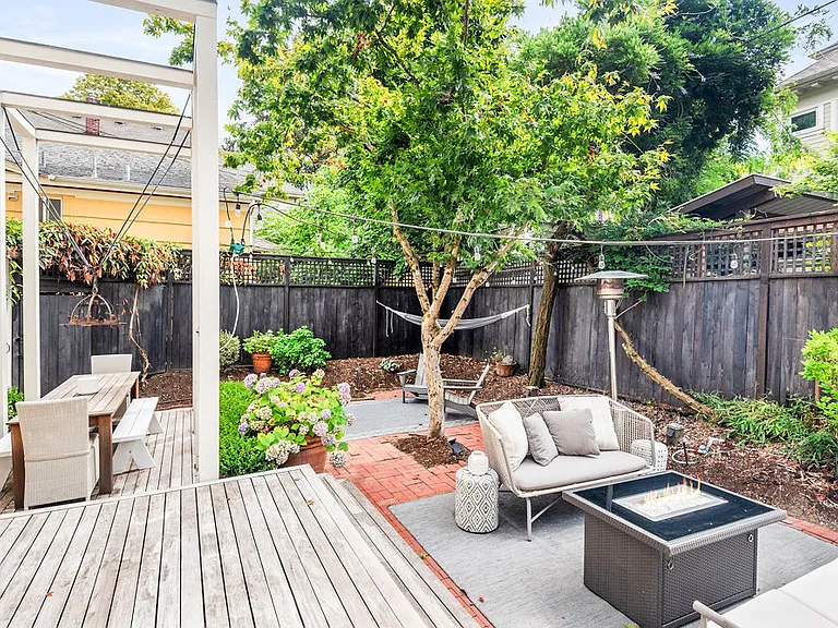2234 NW Johnson St #A — Photo 20