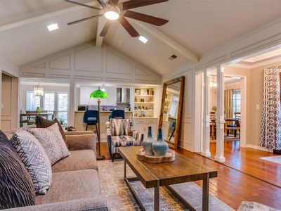 2216 Southern Ct, Carrollton, TX, 75006