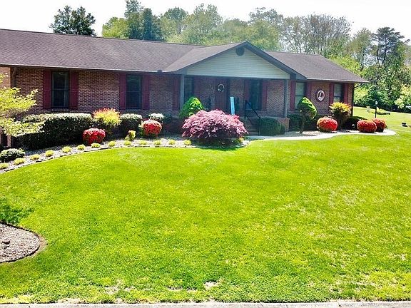 3rd image of 720 Lansdale Dr