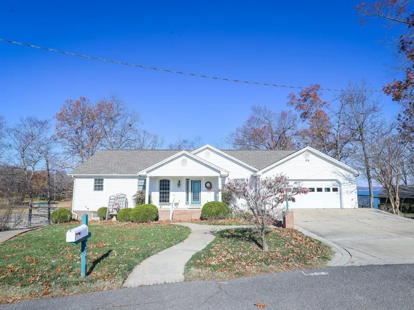 368 Lake Dr, Benton, KY 42025