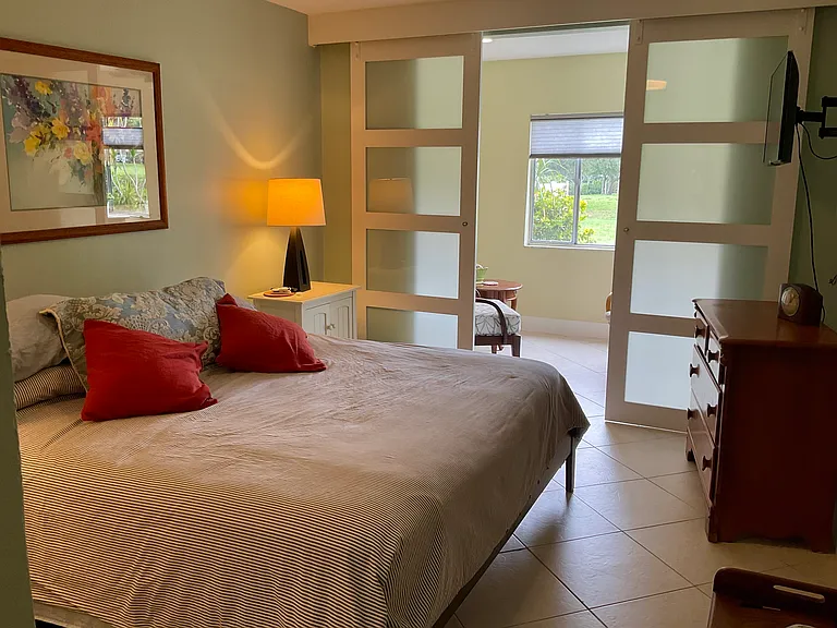 4595 Chancellor St NE — Photo 8