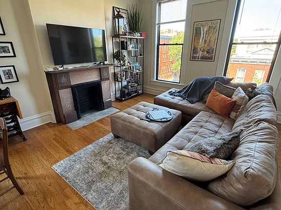 5th image of 1157 W Wrightwood Ave APT 2F