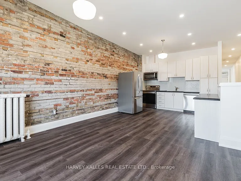 657 Saint Clair Ave W #UPPER — Photo 6